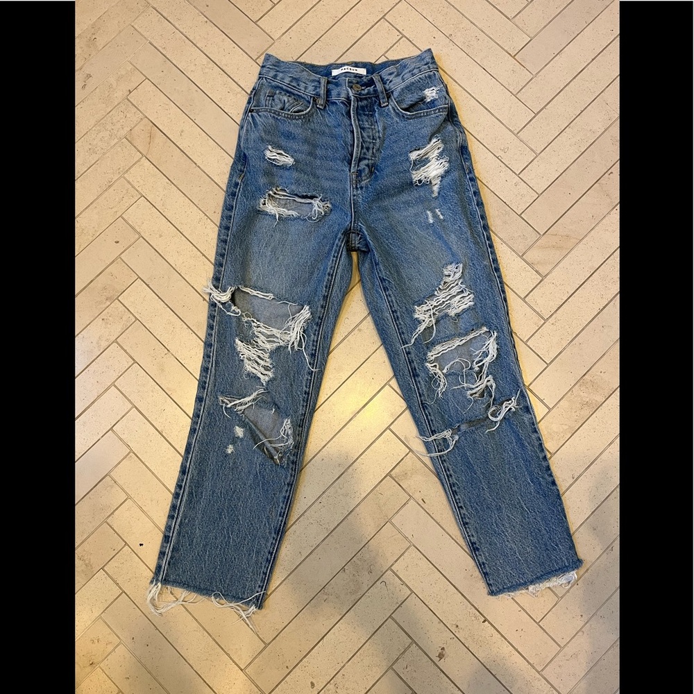 Straight leg Jeans